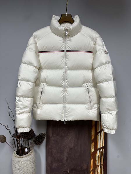2025年11月17日秋冬新作Monclerダウンジャケット...