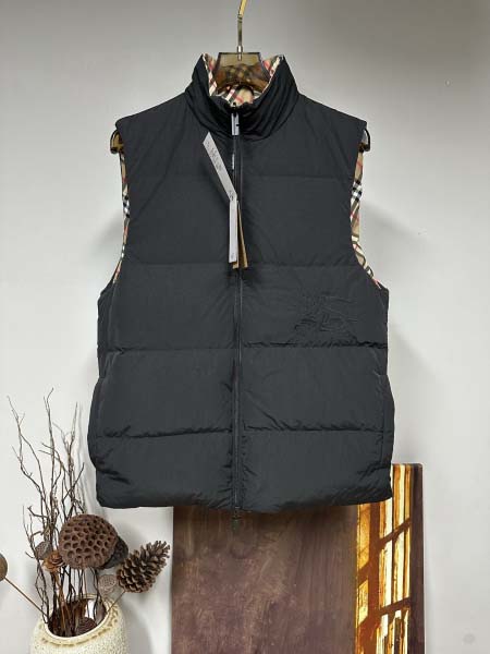 2025年11月17日秋冬新作Burberryダウンベスト高...