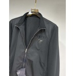 2025年11月17日秋冬新作Pradaジャケット高品質人気商品/QIU工場