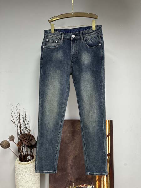 2025年11月17日秋冬新作ARMANIジーパン高品質人気...