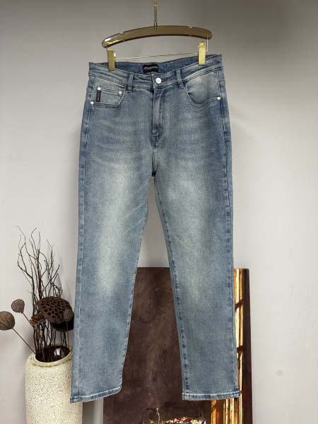 2025年11月17日秋冬新作ARMANIジーパン高品質人気...