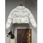 2025年11月17日秋冬新作Pradaダウンジャケット高品質人気商品女性用/QIU工場