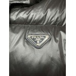 2025年11月17日秋冬新作Pradaダウンジャケット高品質人気商品女性用/QIU工場