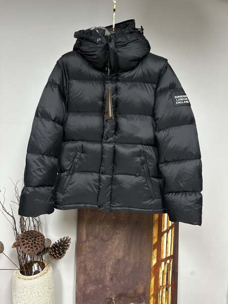 2025年11月17日秋冬新作Burberryダウンジャケッ...