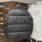 2025年11月17日秋冬新作PRADAダウンジャケット高品質人気商品/QIU工場