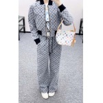 2025年11月18日入荷秋冬新作Louis Vuitton 上下ファッション/誕生日プレゼント/贈り物 can工場