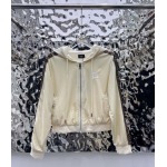 2025年11月18日入荷秋冬新作Fendi 上下ファッション/誕生日プレゼント/贈り物 can工場