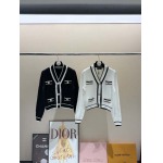 2025年11月18日入荷秋冬新作Balmain カーディガン ファッション/誕生日プレゼント/贈り物 can工場