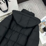 2025年11月18日入荷秋冬新作Loeweダウンジャケットファッション/誕生日プレゼント/贈り物 can工場