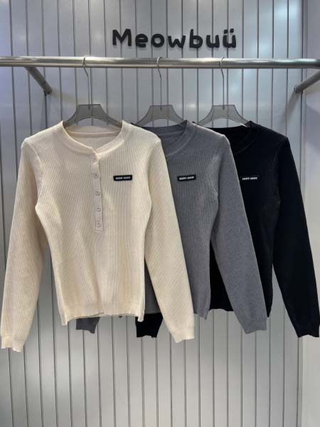 2025年11月18日入荷秋冬新作miumiu ニット/セー...