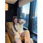 2025年11月18日入荷秋冬新作AMIニット/セーター ファッション/誕生日プレゼント/贈り物 can工場