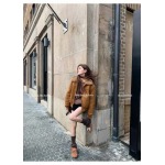 2025年11月18日入荷秋冬新作Miumiuブラウンスエードのラムウールヴィンテージメイラードの厚手コートファッション/誕生日プレゼント/贈り物 can工場