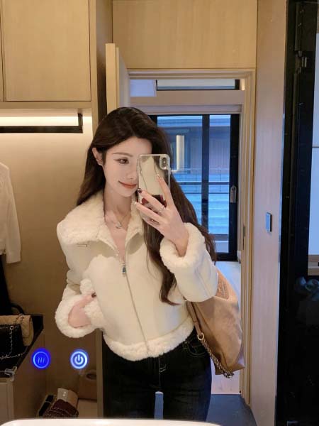 2025年11月20日入荷秋冬新作シャネル ダウンジャケット...