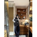 2025年11月22日入荷秋冬新作Monclerダウンジャケットファッション/誕生日プレゼント/贈り物 can工場