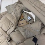 2025年11月22日入荷秋冬新作Burberryダウンジャケットファッション/誕生日プレゼント/贈り物 can工場