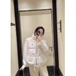 2025年11月22日入荷秋冬新作Monclerダウンジャケットファッション/誕生日プレゼント/贈り物 can工場