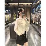 2025年11月22日入荷秋冬新作Monclerダウンジャケットファッション/誕生日プレゼント/贈り物 can工場