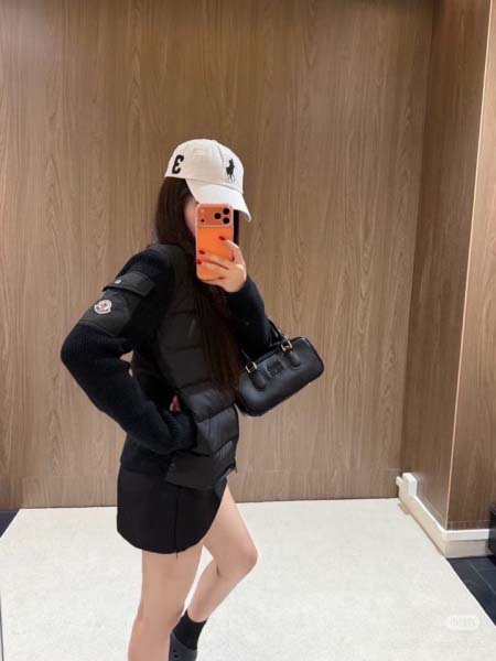 2025年11月22日入荷秋冬新作Monclerダウンジャケ...