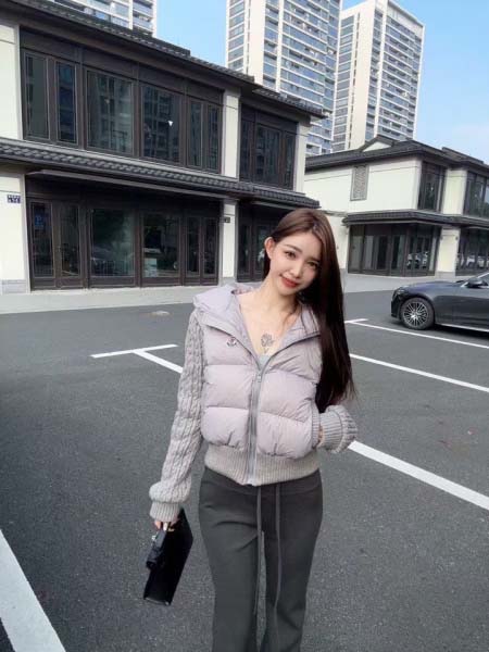 2025年11月22日入荷秋冬新作Monclerダウンジャケ...