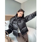 2025年11月23日入荷秋冬新作Louis Vuittonダウンジャケットファッション/誕生日プレゼント/贈り物 can工場