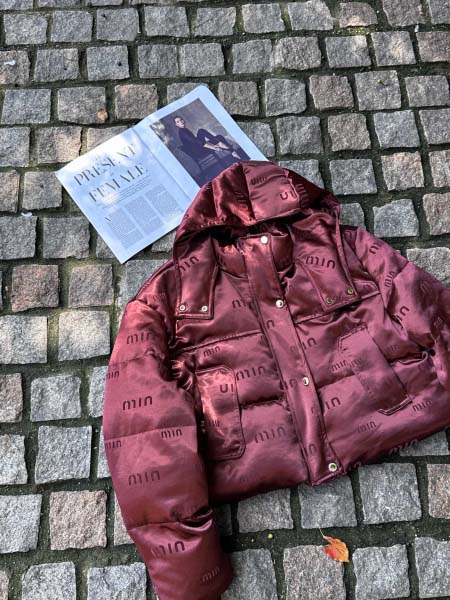 2025年11月23日入荷秋冬新作miumiuダウンジャケッ...