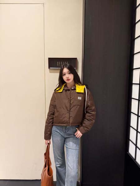 2025年11月23日入荷秋冬新作 miumiuダウンジャケ...