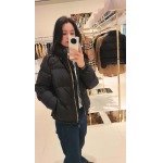 2025年11月23日入荷秋冬新作Burberryダウンジャケットファッション/誕生日プレゼント/贈り物 can工場