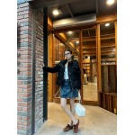 2025年11月23日入荷秋冬新作Loeweダウンジャケットファッション/誕生日プレゼント/贈り物 can工場