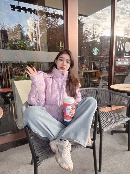 2025年11月23日入荷秋冬新作Gucciダウンジャケット...