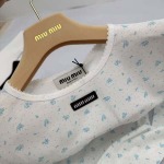 2025年11月23日入荷秋冬新作miumiuファッション/誕生日プレゼント/贈り物 can工場