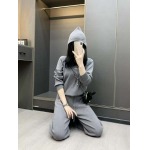 2025年11月24日入荷秋冬新作miumiuセットファッション/誕生日プレゼント/贈り物 can工場