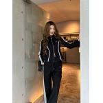 2025年11月24日入荷秋冬新作miumiuセット ファッション/誕生日プレゼント/贈り物 can工場