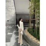 2025年11月24日入荷秋冬新作miumiu ズボン ファッション/誕生日プレゼント/贈り物 can工場