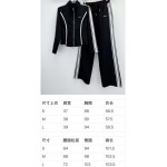 2025年11月24日入荷秋冬新作miumiuセット ファッション/誕生日プレゼント/贈り物 can工場