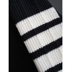 2025年11月24日入荷秋冬新作Thom Browneセーター高級なプレゼント/誕生日プレゼント/高品質/メンツ/記念品/ wenzhou工場