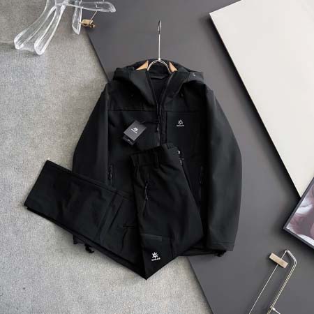 2025年11月25日入荷秋冬新作HERMESジャケット高級...