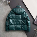 2025年11月25日入荷秋冬新作Monclerダウンジャケット高級なプレゼント/誕生日プレゼント/高品質/メンツ/記念品/ wenzhou工場