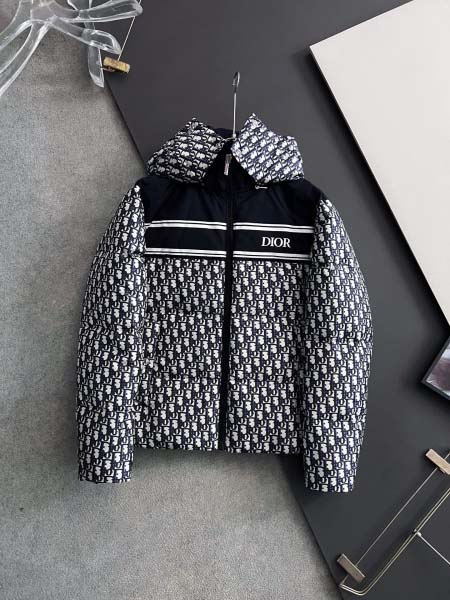 2025年11月25日入荷秋冬新作Diorダウンジャケット高...