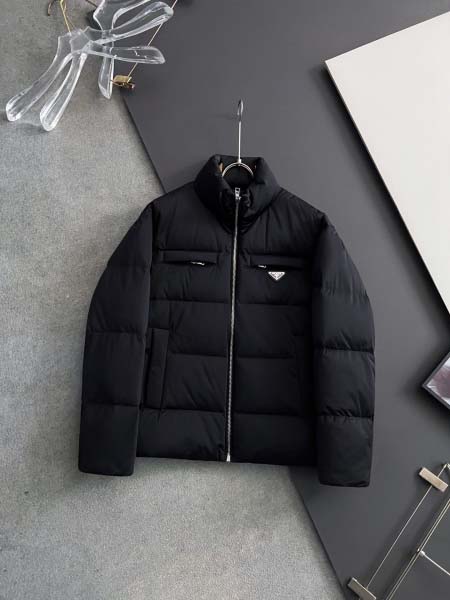 2025年11月25日入荷秋冬新作Pradaダウンジャケット...