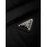 2025年11月25日入荷秋冬新作Pradaダウンジャケット高級なプレゼント/誕生日プレゼント/高品質/メンツ/記念品/ wenzhou工場