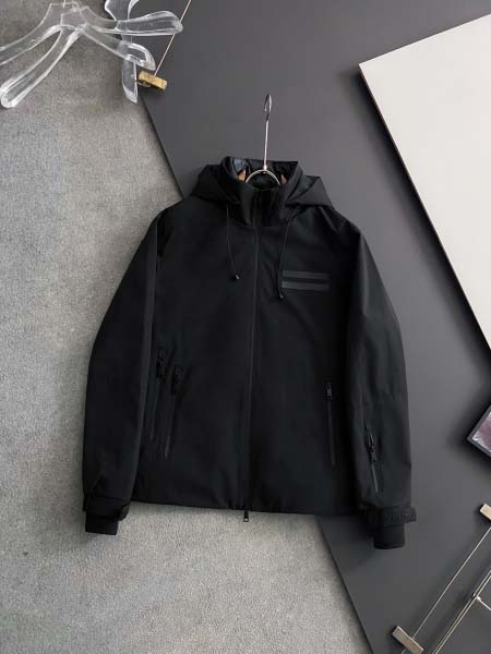 2025年11月26日入荷秋冬新作Zegnaダウンジャケット...