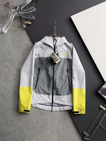 2025年11月26日入荷秋冬新作ARCTERYX長袖高級な...