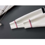 2025年11月26日入荷秋冬新作Thom Browneセーター高級なプレゼント/誕生日プレゼント/高品質/メンツ/記念品/ wenzhou工場