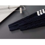 2025年11月26日入荷秋冬新作Thom Browne ニットカーディガン  高級なプレゼント/誕生日プレゼント/高品質/メンツ/記念品/ wenzhou工場