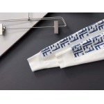 2025年11月26日入荷秋冬新作Fendiセーター高級なプレゼント/誕生日プレゼント/高品質/メンツ/記念品/ wenzhou工場