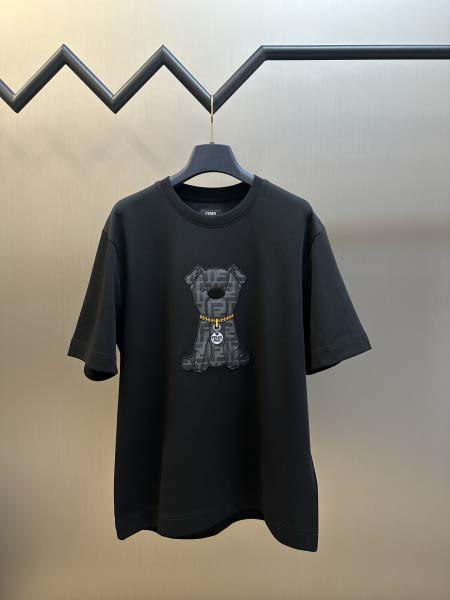2025年11月13日秋冬新作Fendi半袖 tシャツ高品質...