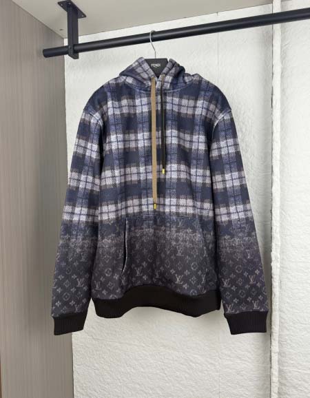 2025年11月13日秋冬新作Louis Vuittonスウ...