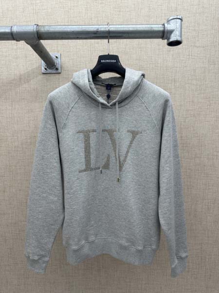 2025年11月27日秋冬新作Louis Vuittonスウ...