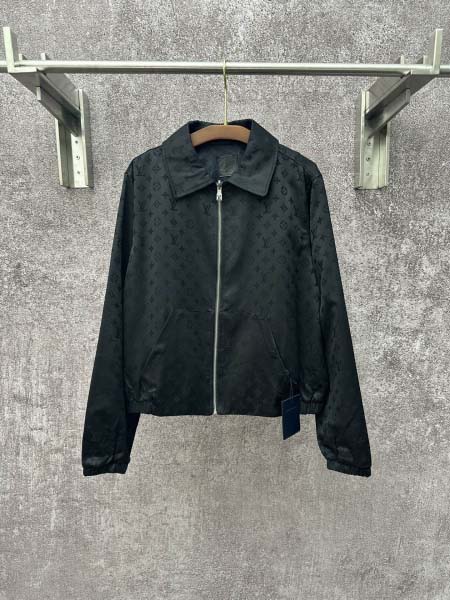 2025年11月27日秋冬新作Louis Vuittonジャ...