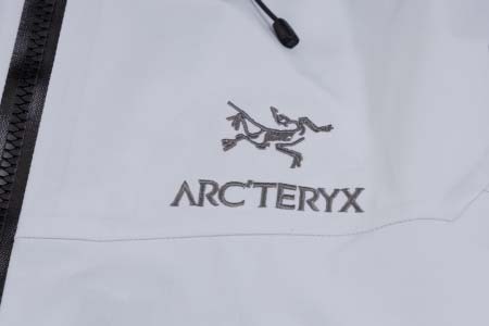 2025年12月1日秋冬新作ARCTERYXダウンジャケット高品質人気商品/LDF工場